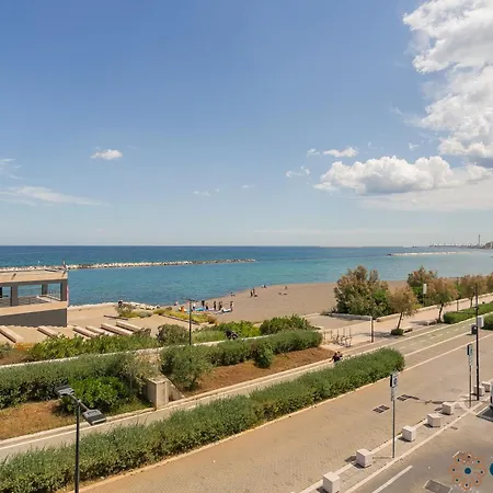 Fronte Mare By Apulia Бари