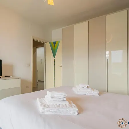 Fronte Mare By Apulia Apartment Bari